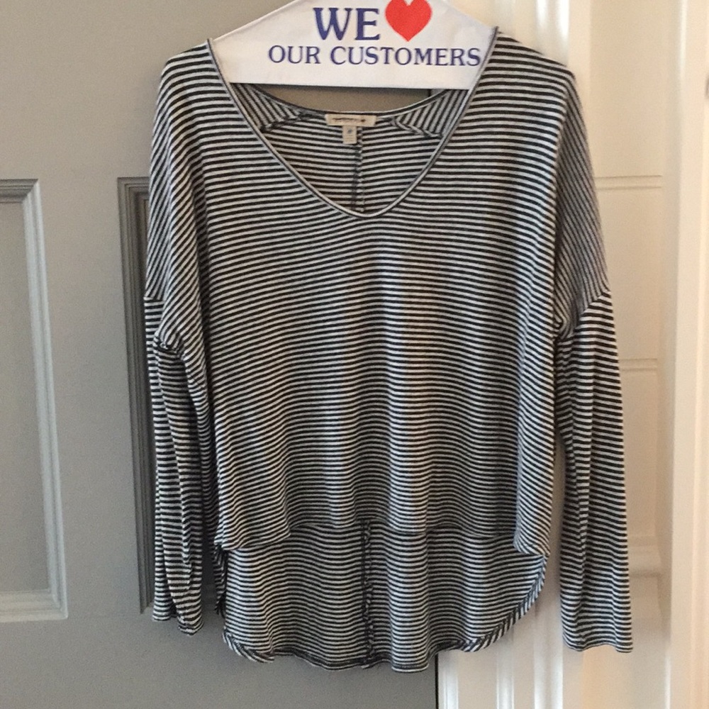 High low long sleeve
